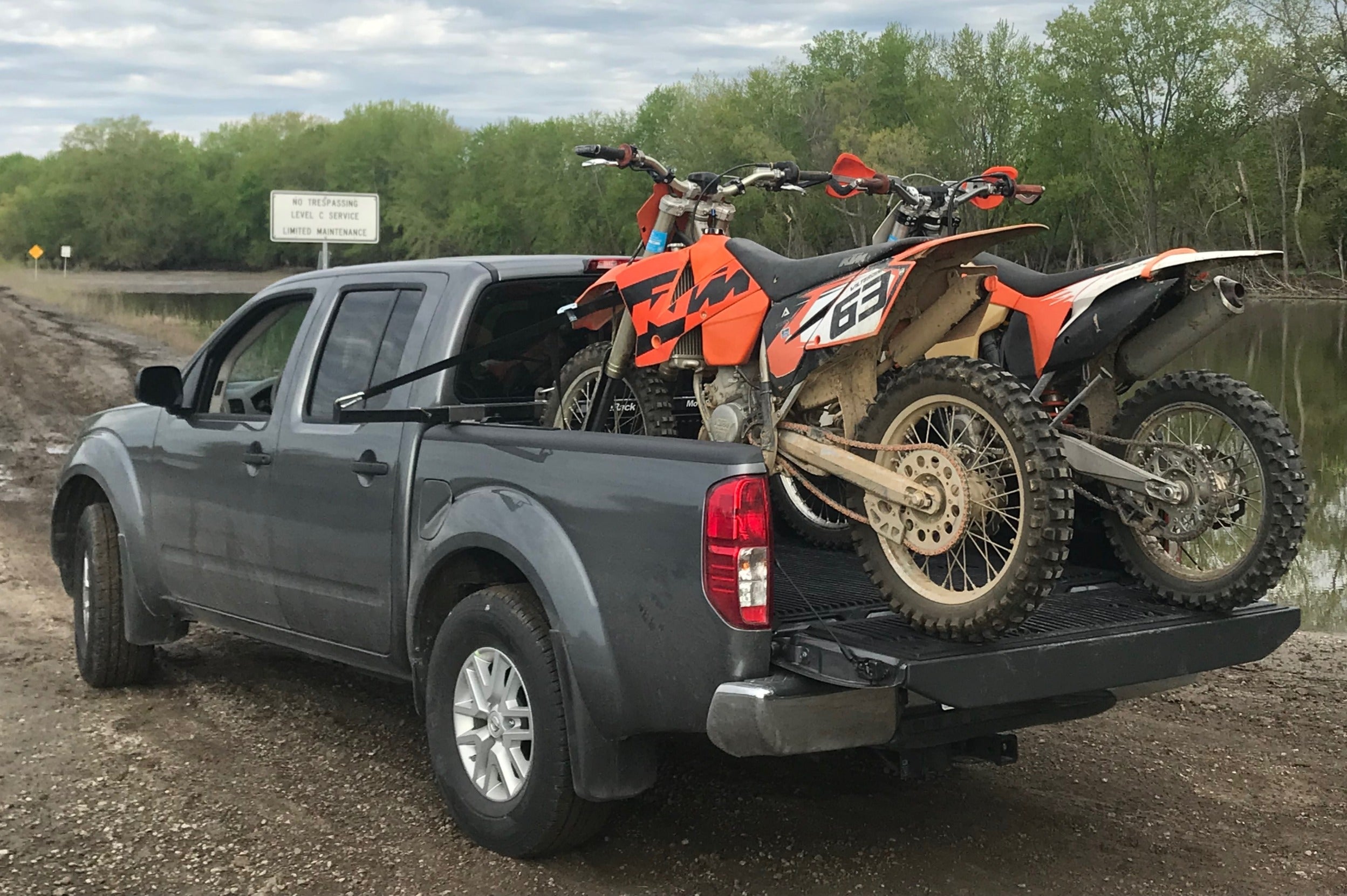 NiceRack Motorcycle Truck Rack | Clamp System